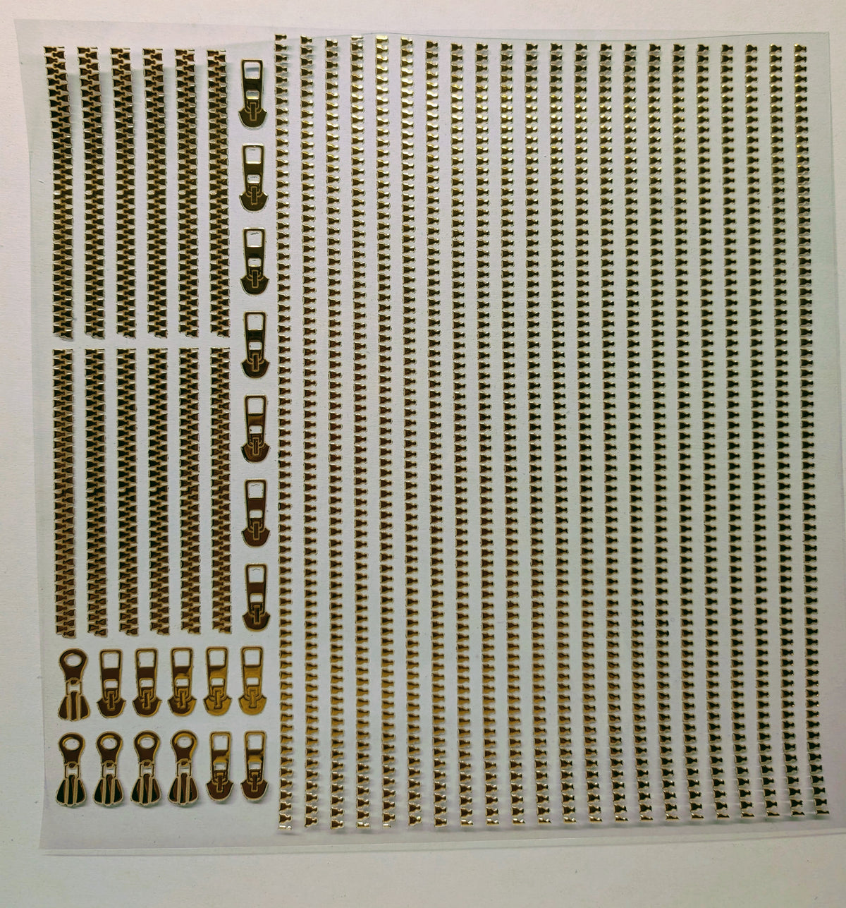 #122 Metallic Zippers 5 colors